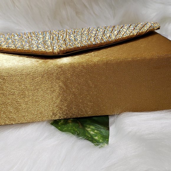 Sleek Stylish Formal Clutch - Picture 6 of 9